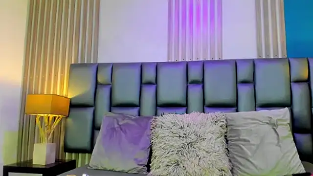 Snapshot of AshleyHill2 chatting on February 2025 02:59:01 AM AshleyHill2 online show from February 2025 02:59:01 AM