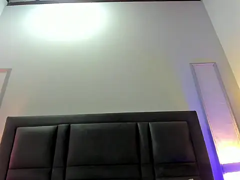 Snapshot of AshleyHill2 chatting on October 2025 03:48:01 AM AshleyHill2 online show from October 2025 03:48:01 AM