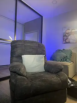 Snapshot of DimitriSullivan_ chatting on March 2025 03:24:01 AM DimitriSullivan online show from March 2025 03:24:01 AM