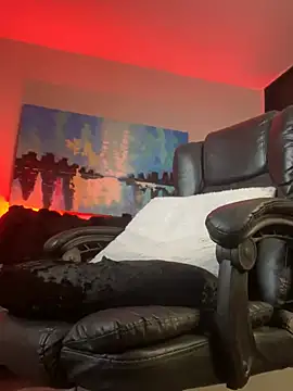 Snapshot of DimitriSullivan_ chatting on March 2025 04:38:02 AM DimitriSullivan online show from March 2025 04:38:02 AM