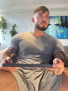 DimitriSullivan  online show from February 2026 01:41:01 PM