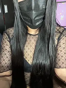 Velyn 18 online show from February 2026 03:32:02 AM