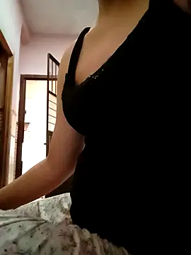 Snapshot of yara-25 chatting on September 2025 04:40:02 PM yara-25 online show from September 2025 04:40:02 PM