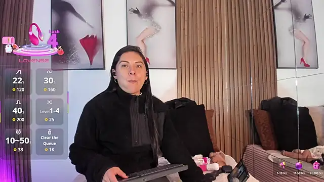 Ella Rousse online show from December 2025 11:52:01 AM