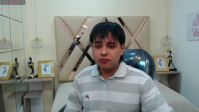 AndrewPherson online show from January 2025 01:03:02 PM