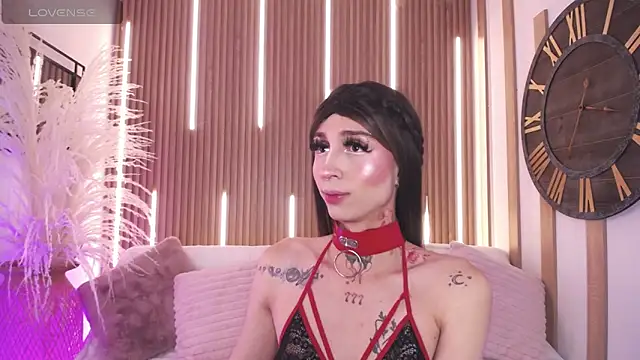 Aniie Doll online show from December 2025 08:35:01 PM