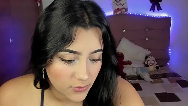 Snapshot of male_couper chatting on December 2024 10:52:01 PM male couper online show from December 2024 10:52:01 PM