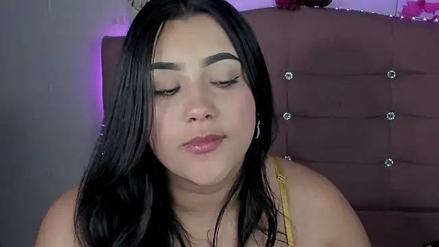 Snapshot of male_couper chatting on February 2025 12:20:02 AM male couper online show from February 2025 12:20:02 AM