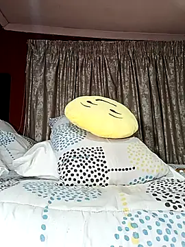 Snapshot of Wildblack22 chatting on October 2025 08:42:01 PM Wildblack22 online show from October 2025 08:42:01 PM