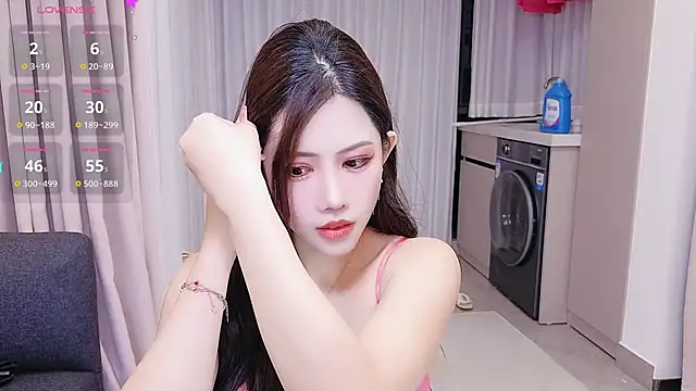 Selenaaaaa- online show from March 2025 02:26:01 PM