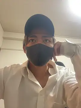 Snapshot of Manato_jp_1215 chatting on May 2026 01:50:02 PM Manato jp 1215 online show from May 2026 01:50:02 PM
