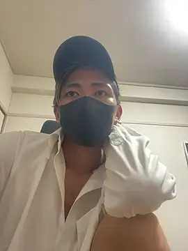 Snapshot of Manato_jp_1215 chatting on May 2026 02:10:01 PM Manato jp 1215 online show from May 2026 02:10:01 PM