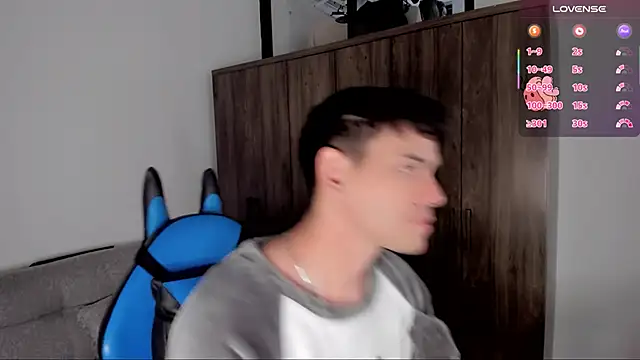 Snapshot of joe_jhon chatting on February 2025 12:48:02 PM joe jhon online show from February 2025 12:48:02 PM