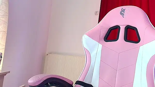 Anne Blueeyes online show from April 2026 02:22:01 PM