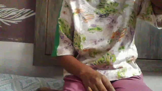 Snapshot of shalini_fire chatting on December 2025 10:53:01 AM shalini fire online show from December 2025 10:53:01 AM