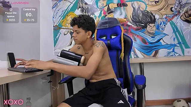 Snapshot of Jeffry_wolvess chatting on January 2025 04:17:01 PM Jeffry wolvess online show from January 2025 04:17:01 PM