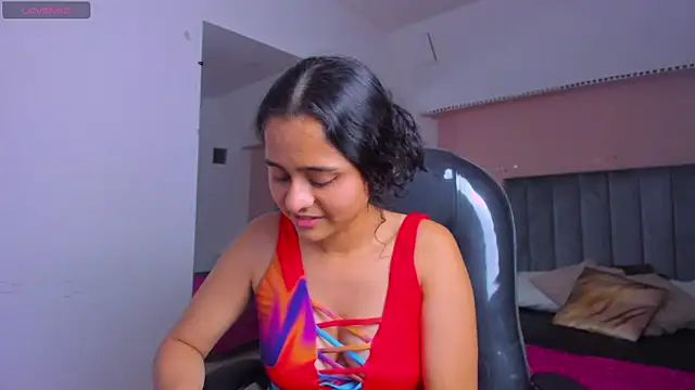 Snapshot of Giselle_Roldan chatting on July 2026 03:31:02 AM Giselle Roldan online show from July 2026 03:31:02 AM