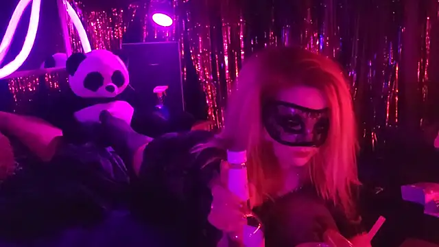 anonymouszN online show from January 2025 07:51:02 PM