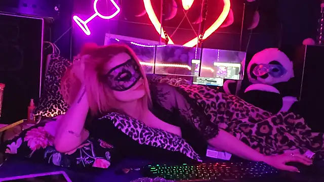 anonymouszN online show from January 2025 12:10:01 AM