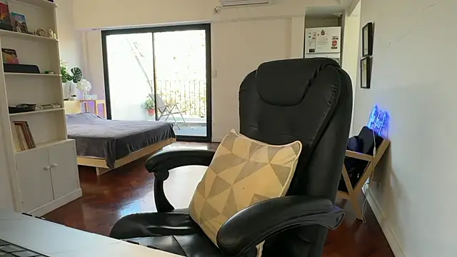 Den BlueXx online show from June 2026 04:38:02 PM