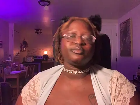 Snapshot of BigKittyRaven chatting on December 2024 04:56:01 AM BigKittyRaven online show from December 2024 04:56:01 AM