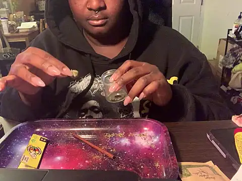 Snapshot of BigKittyRaven chatting on December 2024 02:15:02 AM BigKittyRaven online show from December 2024 02:15:02 AM