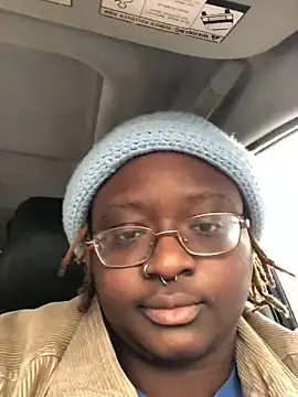 Snapshot of BigKittyRaven chatting on January 2025 07:39:02 PM BigKittyRaven online show from January 2025 07:39:02 PM