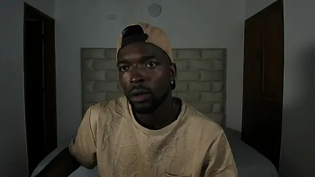 Snapshot of Dylan_Taylor chatting on November 2025 12:27:01 PM Dylan Taylor online show from November 2025 12:27:01 PM