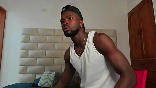 Snapshot of Dylan_Taylor chatting on November 2025 12:38:01 PM Dylan Taylor online show from November 2025 12:38:01 PM