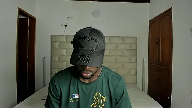 Dylan Taylor online show from February 2026 03:36:02 AM