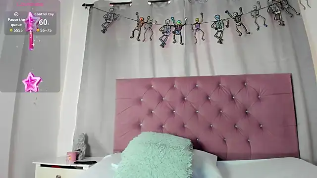 Snapshot of _lexx1e chatting on November 2025 01:12:02 PM lexx1e online show from November 2025 01:12:02 PM