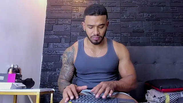 bruno miller  online show from January 2026 08:47:01 PM