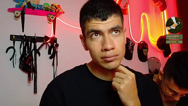 Snapshot of Nymphobuddies chatting on February 2025 05:25:02 PM Nymphobuddies online show from February 2025 05:25:02 PM