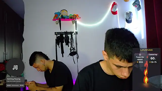 Snapshot of Nymphobuddies chatting on March 2025 03:01:01 AM Nymphobuddies online show from March 2025 03:01:01 AM