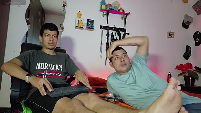 Nymphobuddies online show from January 2026 11:08:01 PM