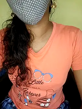 Snapshot of Tamil_Shalini_Lustyy chatting on December 2024 03:52:01 PM Tamil Shalini Lustyy online show from December 2024 03:52:01 PM