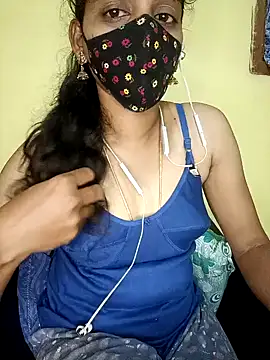 Snapshot of Tamil_Shalini_Lustyy chatting on December 2024 07:10:01 PM Tamil Shalini Lustyy online show from December 2024 07:10:01 PM