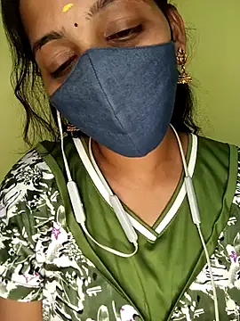 Snapshot of Tamil_Shalini_Lustyy chatting on January 2025 02:02:02 PM Tamil Shalini Lustyy online show from January 2025 02:02:02 PM