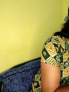 Snapshot of Tamil_Shalini_Lustyy chatting on January 2025 01:34:01 PM Tamil Shalini Lustyy online show from January 2025 01:34:01 PM