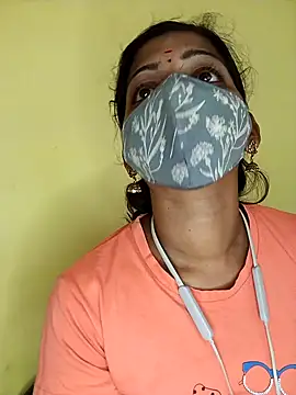 Snapshot of Tamil_Shalini_Lustyy chatting on February 2025 08:29:01 AM Tamil Shalini Lustyy online show from February 2025 08:29:01 AM