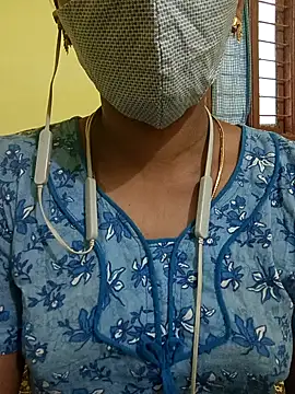 Snapshot of Tamil_Shalini_Lustyy chatting on February 2025 12:55:01 PM Tamil Shalini Lustyy online show from February 2025 12:55:01 PM