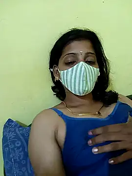 Snapshot of Tamil_Shalini_Lustyy chatting on February 2025 08:24:01 PM Tamil Shalini Lustyy online show from February 2025 08:24:01 PM