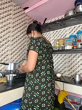 Snapshot of Tamil_Shalini_Lustyy chatting on October 2025 03:04:02 AM Tamil Shalini Lustyy online show from October 2025 03:04:02 AM