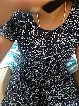 Snapshot of Tamil_Shalini_Lustyy chatting on January 2026 05:51:02 PM Tamil Shalini Lustyy online show from January 2026 05:51:02 PM