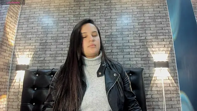 Victoria Ponce1 online show from November 2025 06:29:02 PM