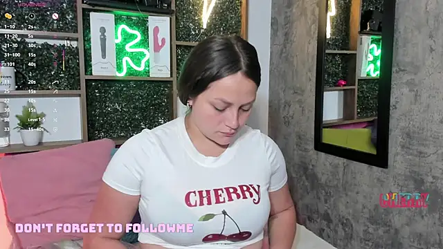 cherry coper online show from September 2025 12:05:01 PM