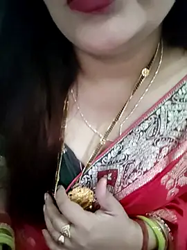 Snapshot of Mayuri77 chatting on November 2025 06:51:02 AM Mayuri77 online show from November 2025 06:51:02 AM