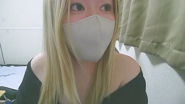 Remi official online show from November 2025 09:02:01 PM