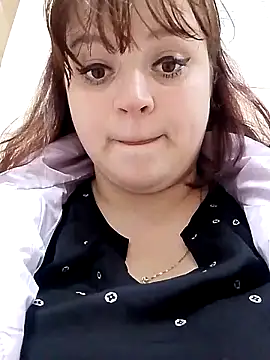 Eva Florence online show from December 2024 02:45:01 PM