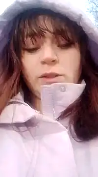 Eva Florence online show from December 2024 12:56:01 PM